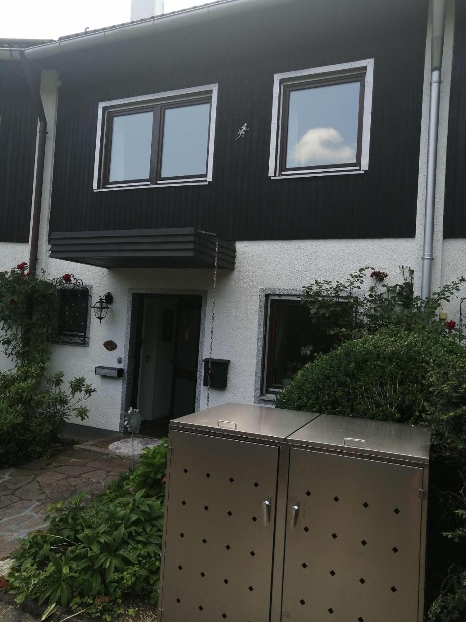 Elegant-Terraced-House-With-Bikes-Near-The-Lake-Children-At-Least-6-A-Old Starnberg Dış mekan fotoğraf