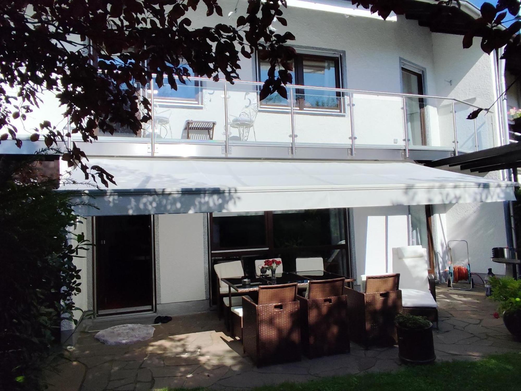 Elegant-Terraced-House-With-Bikes-Near-The-Lake-Children-At-Least-6-A-Old Starnberg Dış mekan fotoğraf